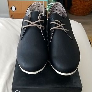 New Aldo leather shoes